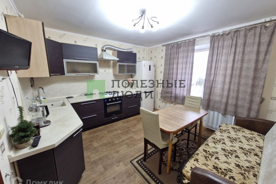 Сдаётся 1-комнатная квартира, 50 м²