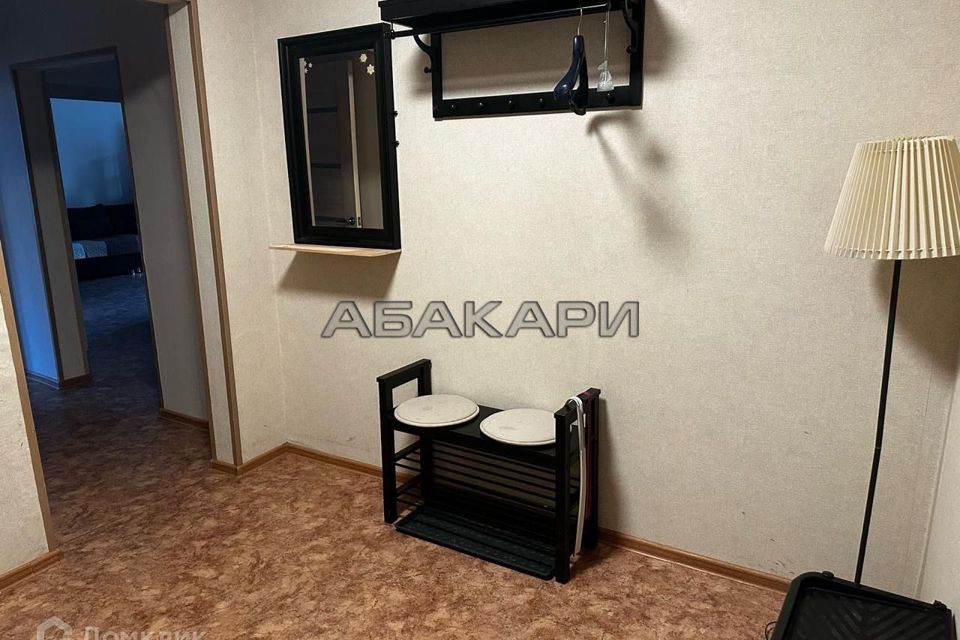 Сдаётся 2-комнатная квартира, 68 м²