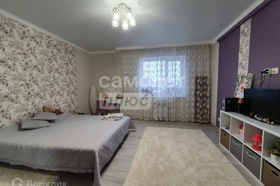 Сдаётся 2-комнатная квартира, 80 м²