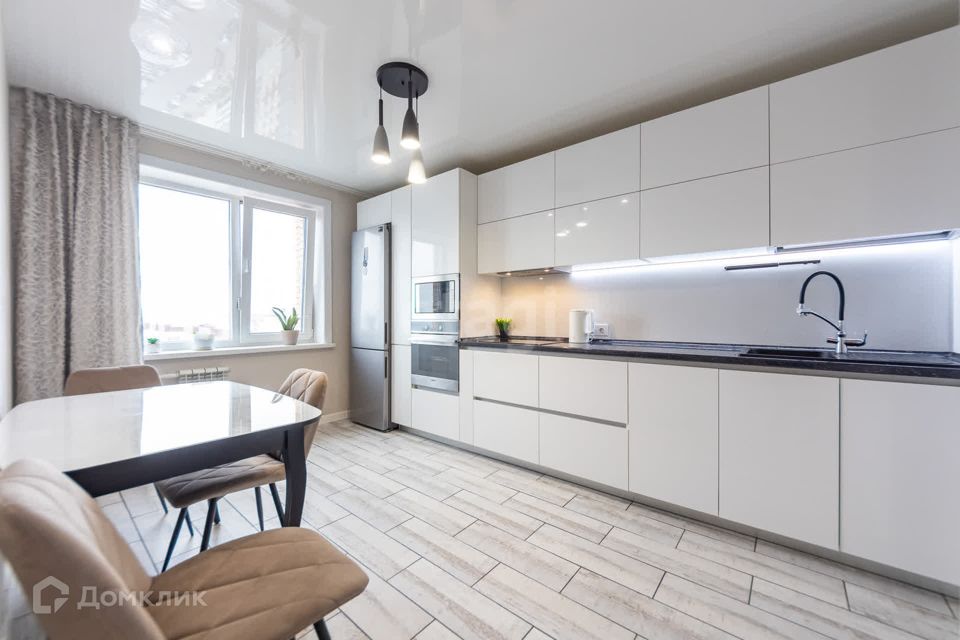 Продаётся 3-комнатная квартира, 76.9 м²