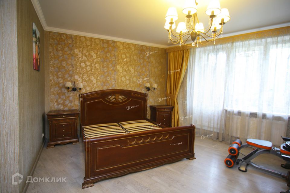 Продаётся 3-комнатная квартира, 112 м²