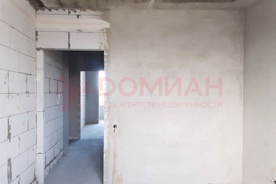 Продаётся 2-комнатная квартира, 60.8 м²