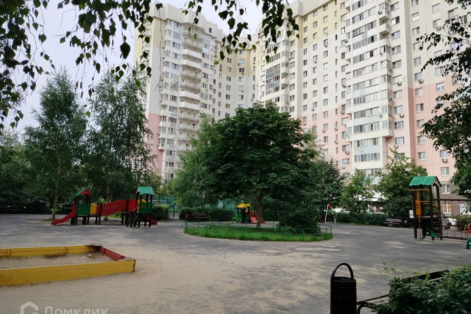 Продаётся 2-комнатная квартира, 65.5 м²