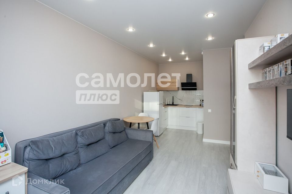 Продаётся 1-комнатная квартира, 40.7 м²