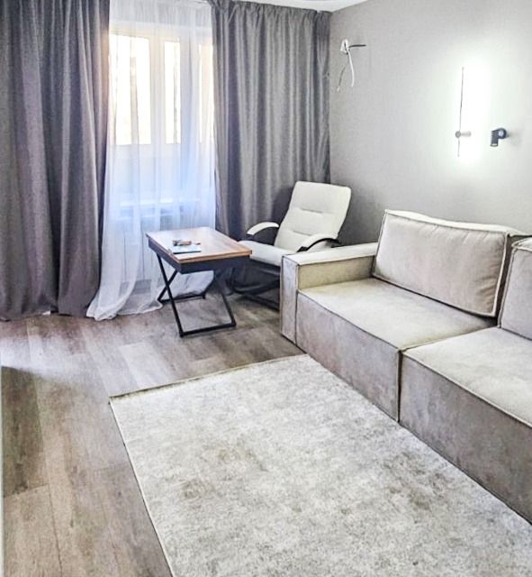 Сдаётся 2-комнатная квартира, 52 м²