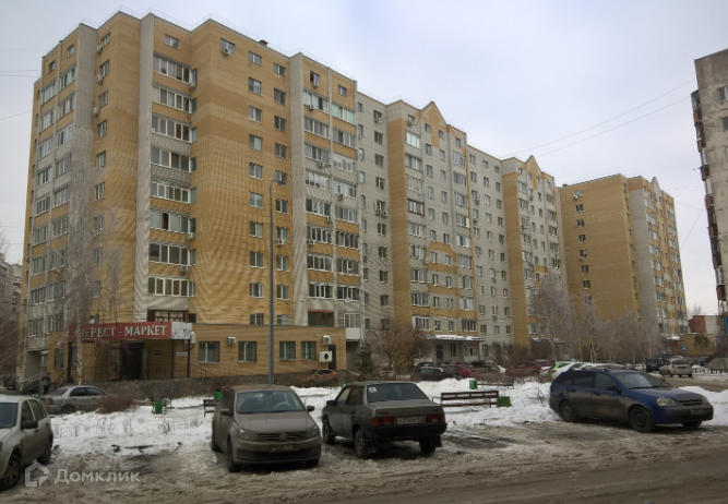 Продаётся 3-комнатная квартира, 111.1 м²
