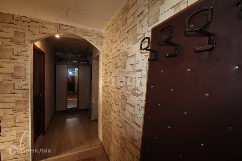 Продаётся 2-комнатная квартира, 43.3 м²