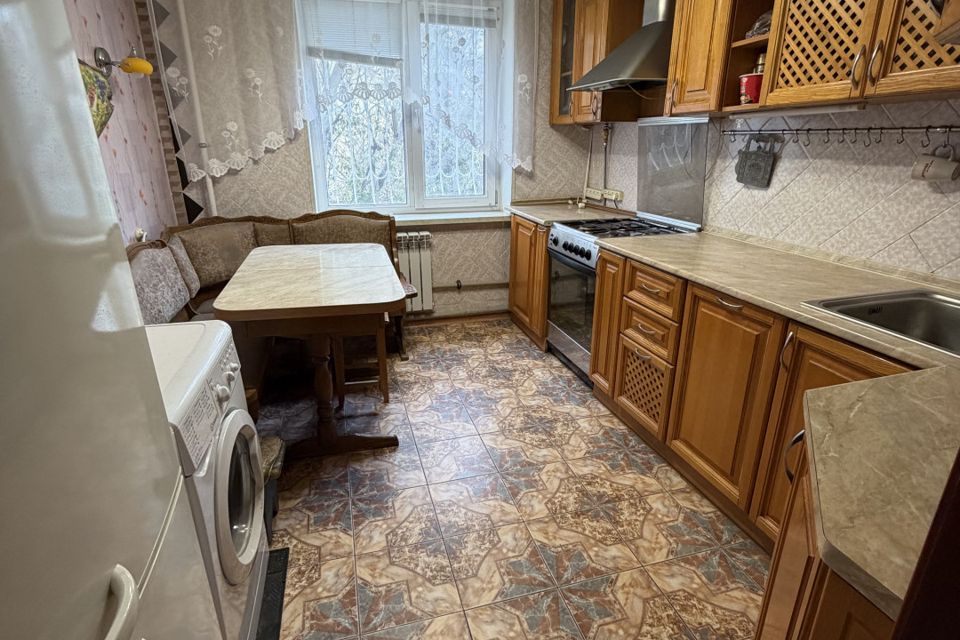 Продаётся 3-комнатная квартира, 57 м²