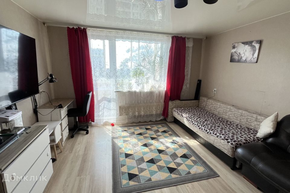 Продаётся 2-комнатная квартира, 42.8 м²