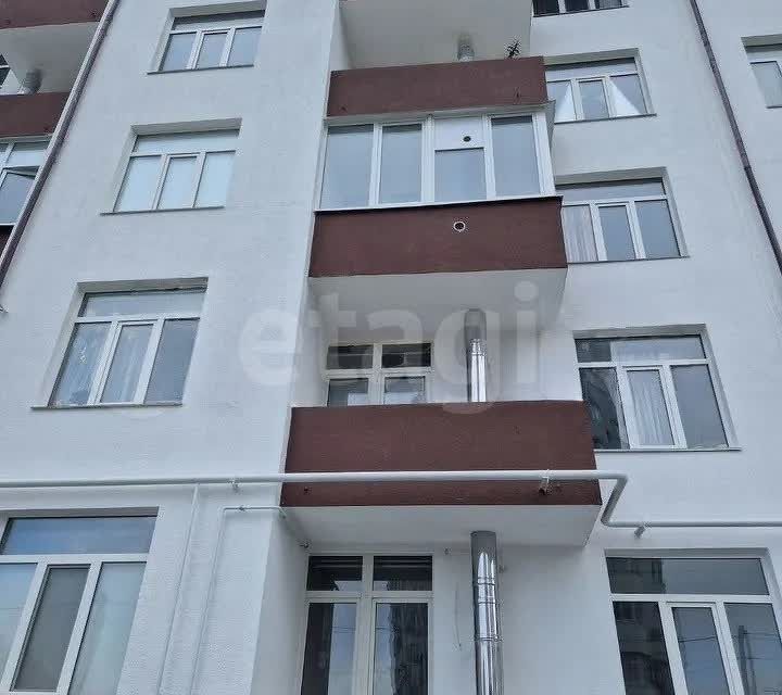 Продаётся 1-комнатная квартира, 41.6 м²