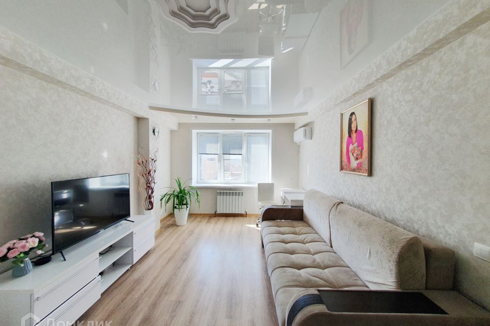 Продаётся 2-комнатная квартира, 55 м²