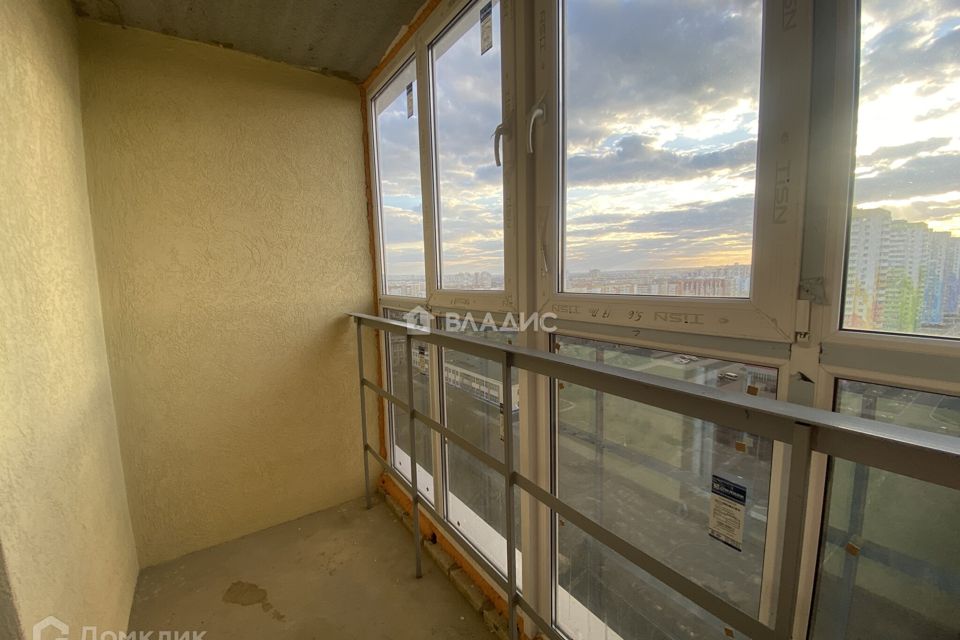 Продаётся 2-комнатная квартира, 63.3 м²