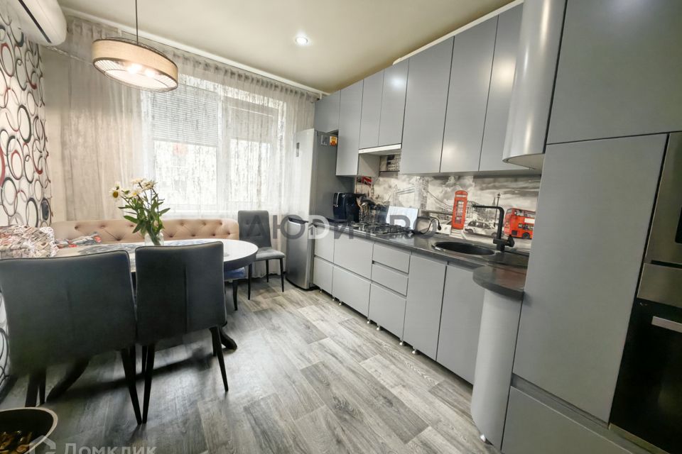 Продаётся 3-комнатная квартира, 63 м²