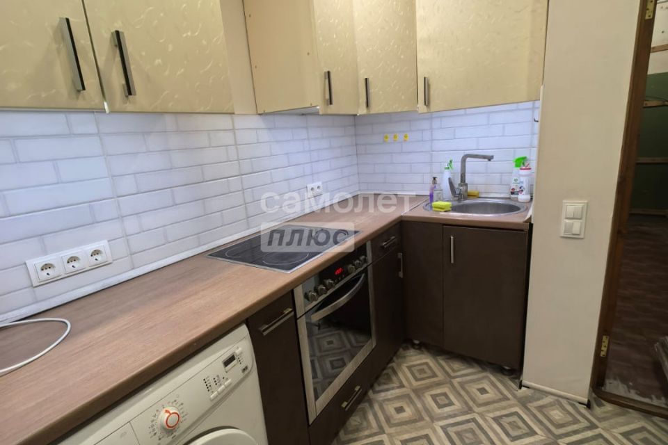 Продаётся 1-комнатная квартира, 27.7 м²