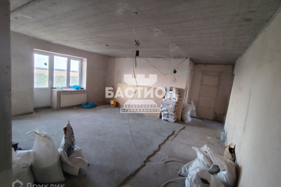 Продаётся 3-комнатная квартира, 82 м²