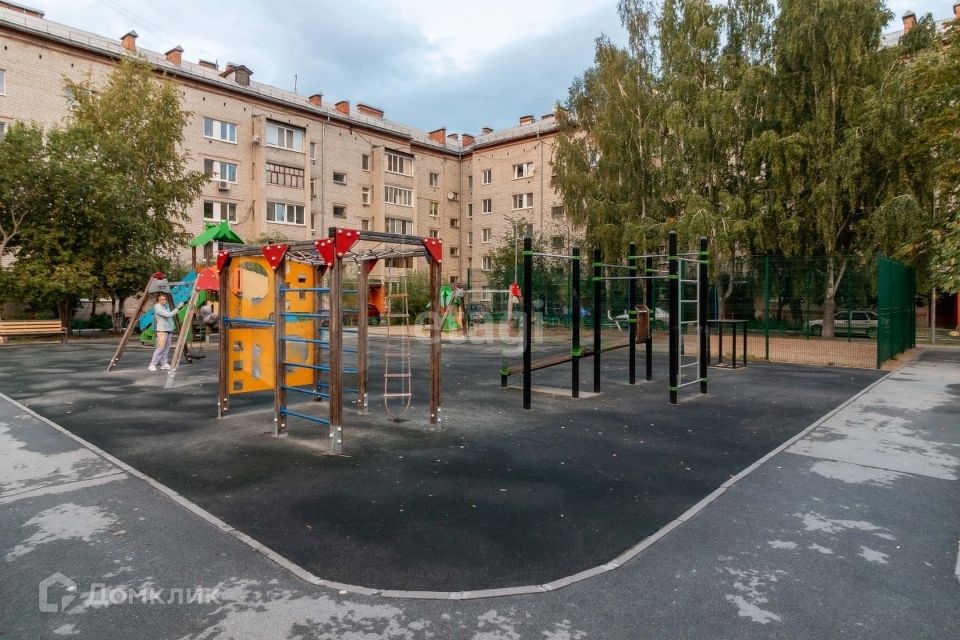 Продаётся 5-комнатная квартира, 108 м²