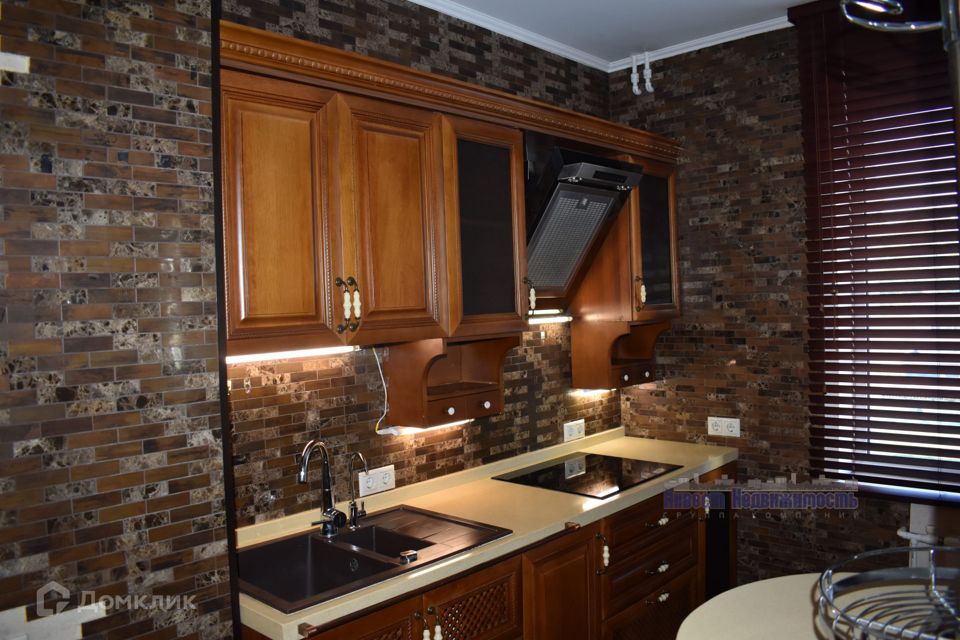 Продаётся 3-комнатная квартира, 80 м²