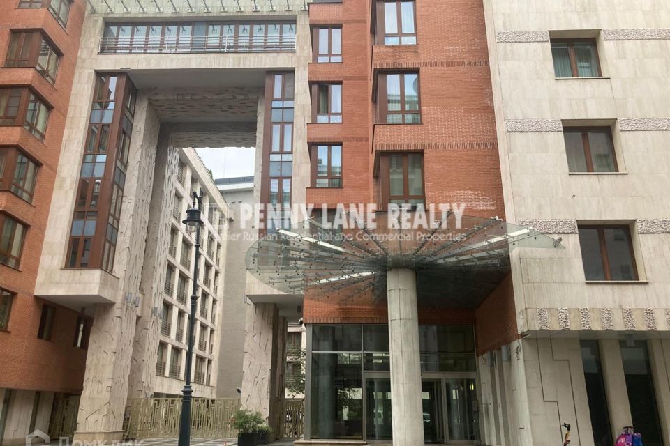 Сдаётся 6-комнатная квартира, 264 м²