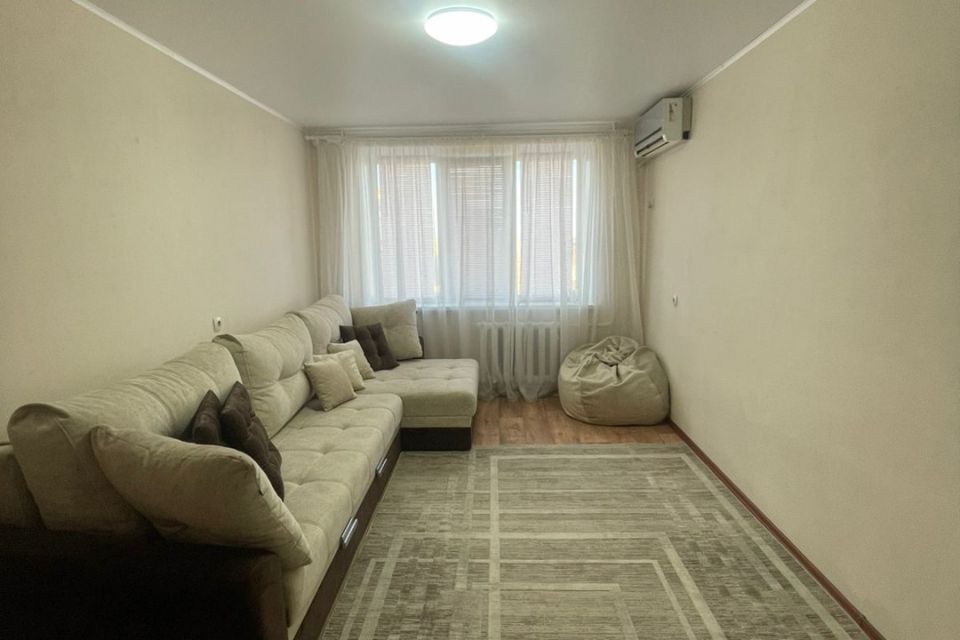 Продаётся 3-комнатная квартира, 63 м²