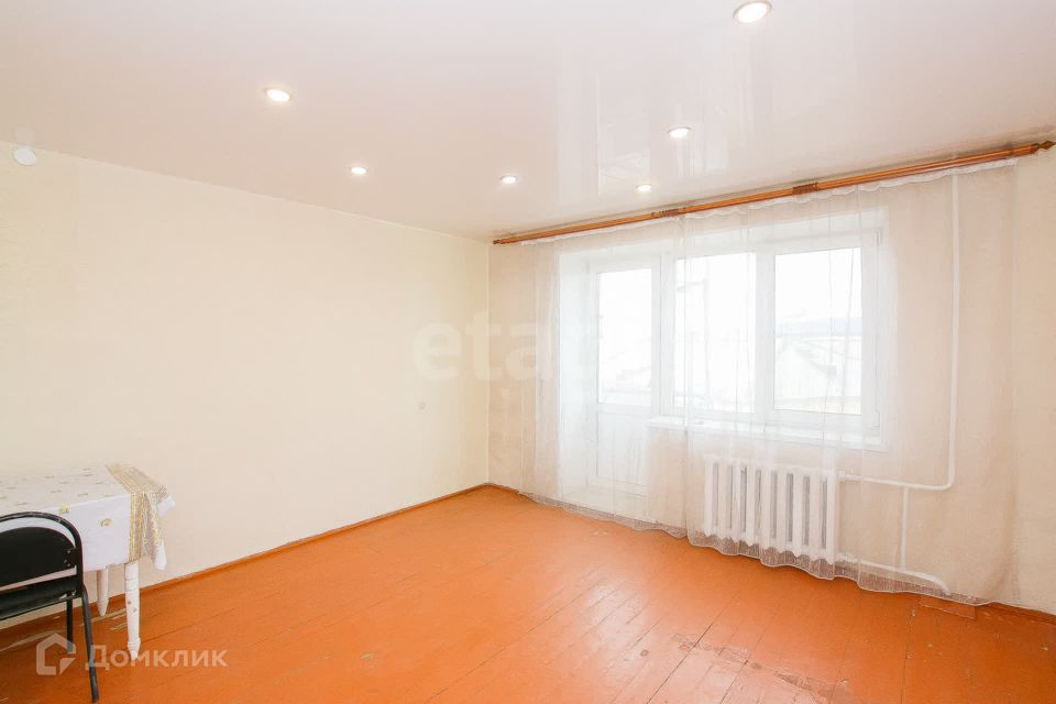 Продаётся 3-комнатная квартира, 63.7 м²