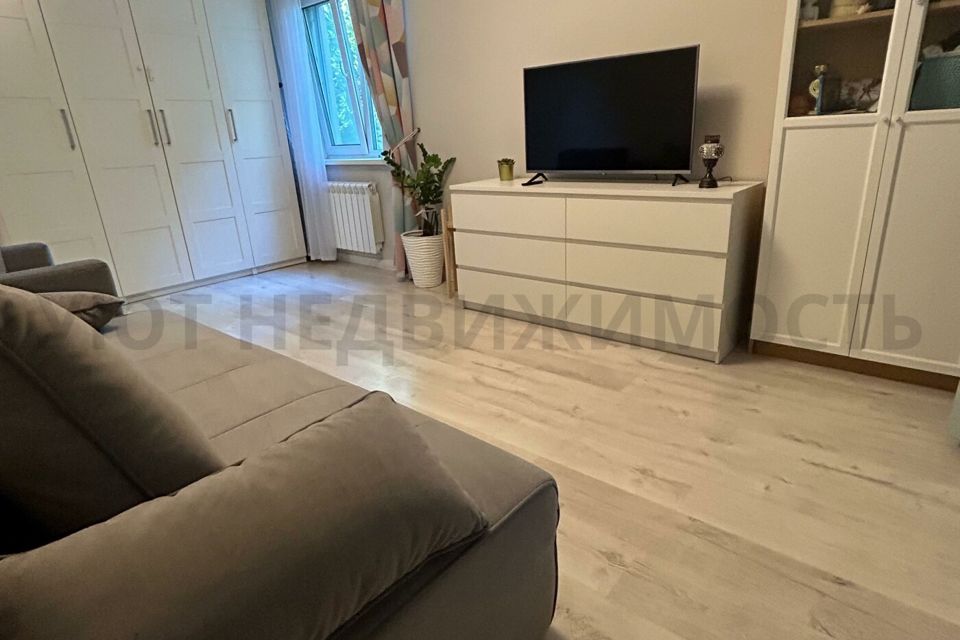 Продаётся 2-комнатная квартира, 43.4 м²