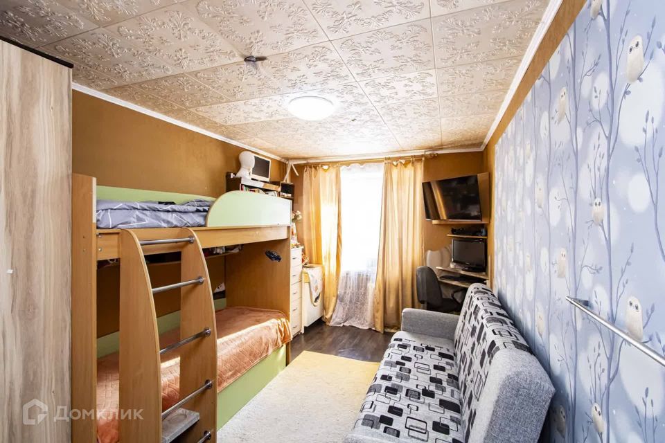 Продаётся 3-комнатная квартира, 57.7 м²