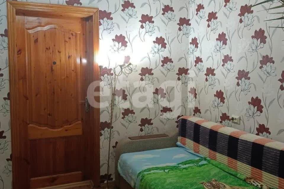 Продаётся комната в 1-комн. квартире, 13.2 м²