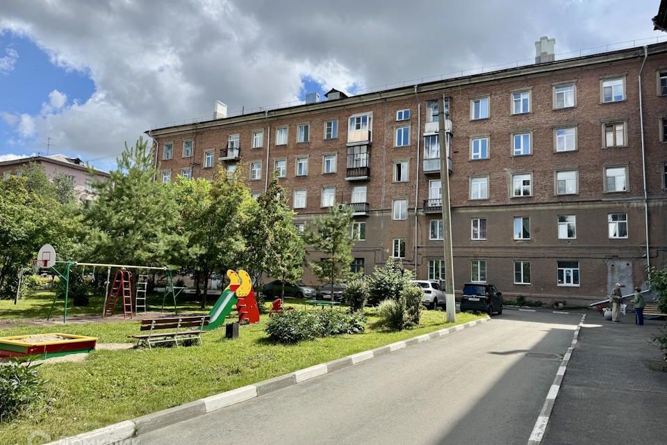Продаётся 3-комнатная квартира, 75.9 м²