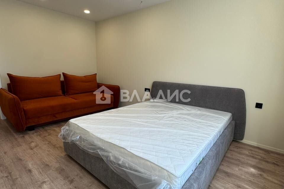 Продаётся 1-комнатная квартира, 37.2 м²