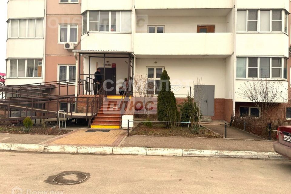 Продаётся 1-комнатная квартира, 44.5 м²