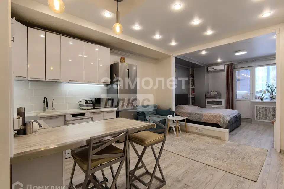 Продаётся 1-комнатная квартира, 41.3 м²