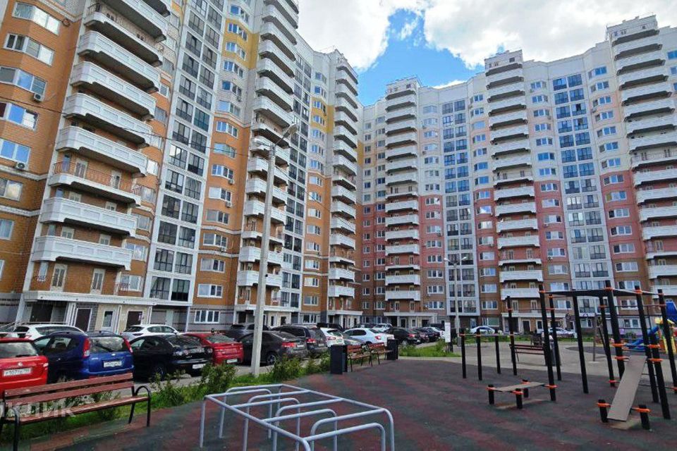 Продаётся 2-комнатная квартира, 55.2 м²