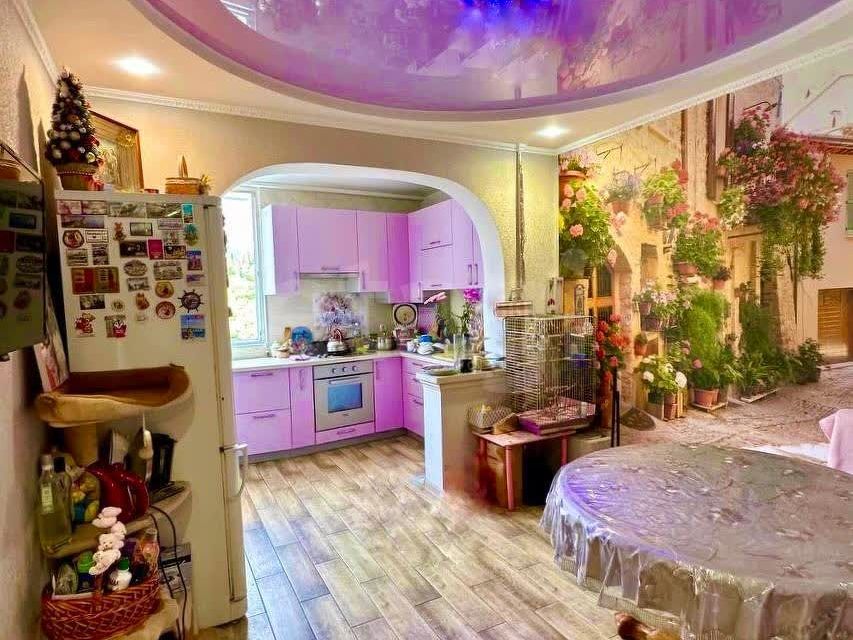 Продаётся 3-комнатная квартира, 77.1 м²