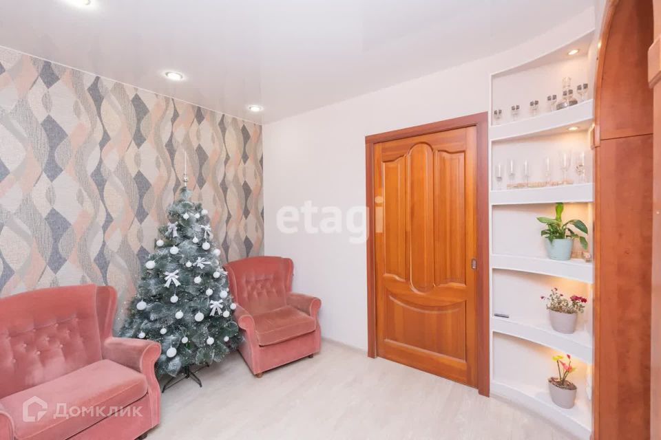 Продаётся 3-комнатная квартира, 60.4 м²