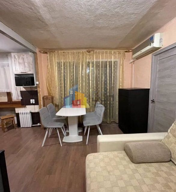 Продаётся 2-комнатная квартира, 43.8 м²