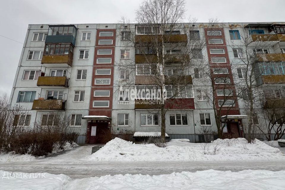 Продаётся 3-комнатная квартира, 48 м²