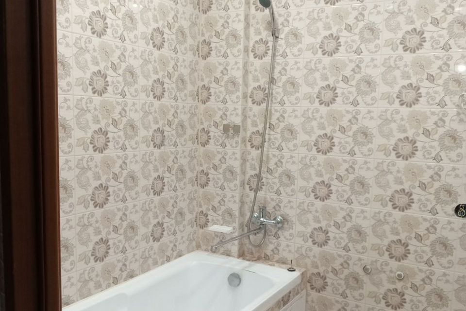 Продаётся 1-комнатная квартира, 41.5 м²