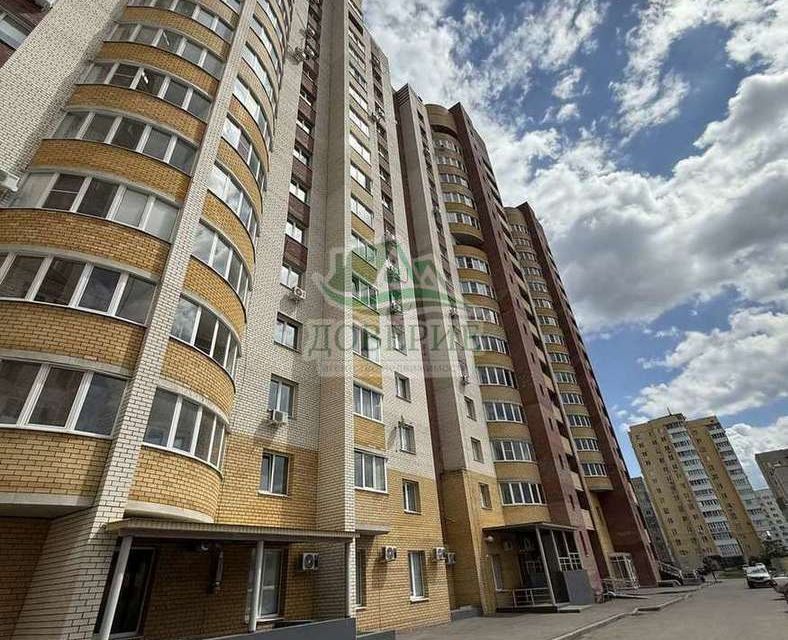 Продаётся 3-комнатная квартира, 86 м²