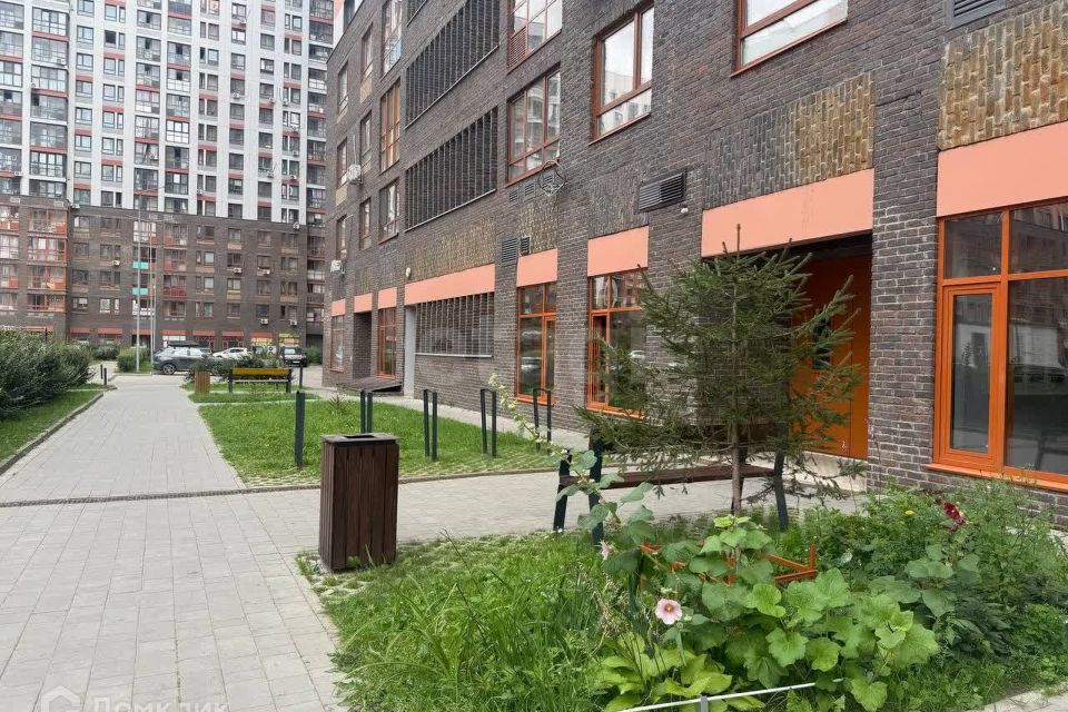 Продаётся 2-комнатная квартира, 56.1 м²