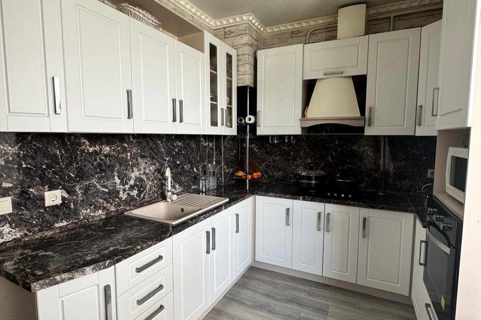 Продаётся 2-комнатная квартира, 80 м²