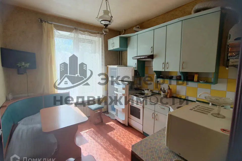 Продаётся 2-комнатная квартира, 57 м²