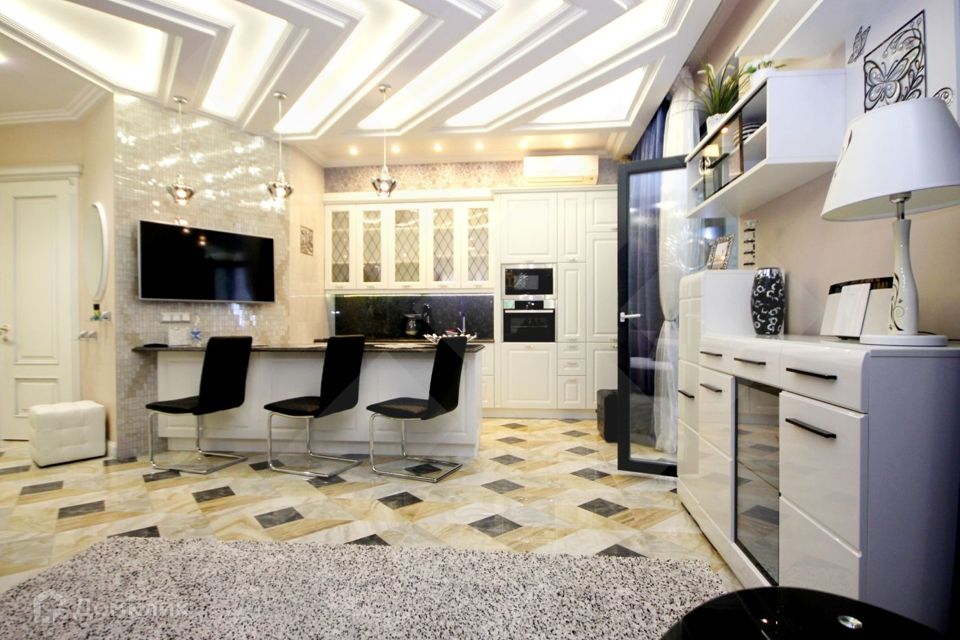 Сдаётся 2-комнатная квартира, 52 м²