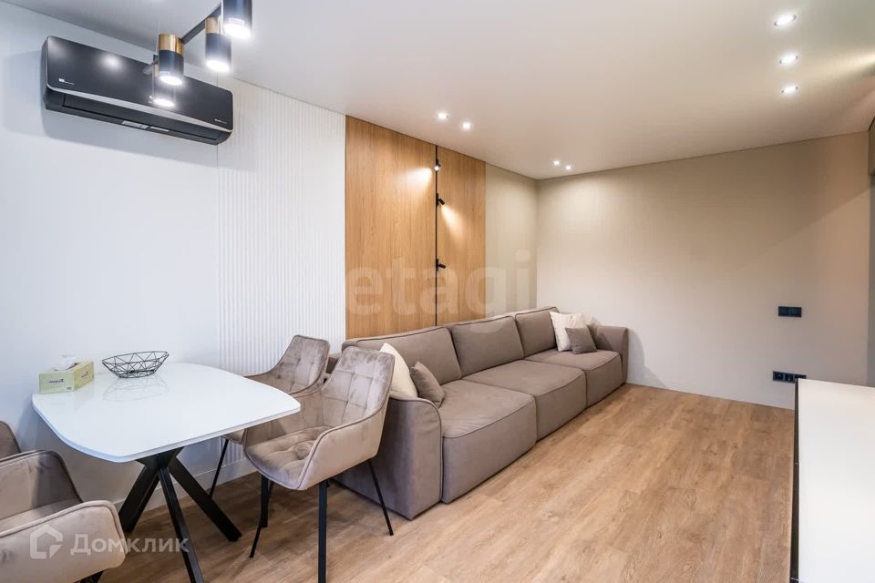 Продаётся 3-комнатная квартира, 61.2 м²