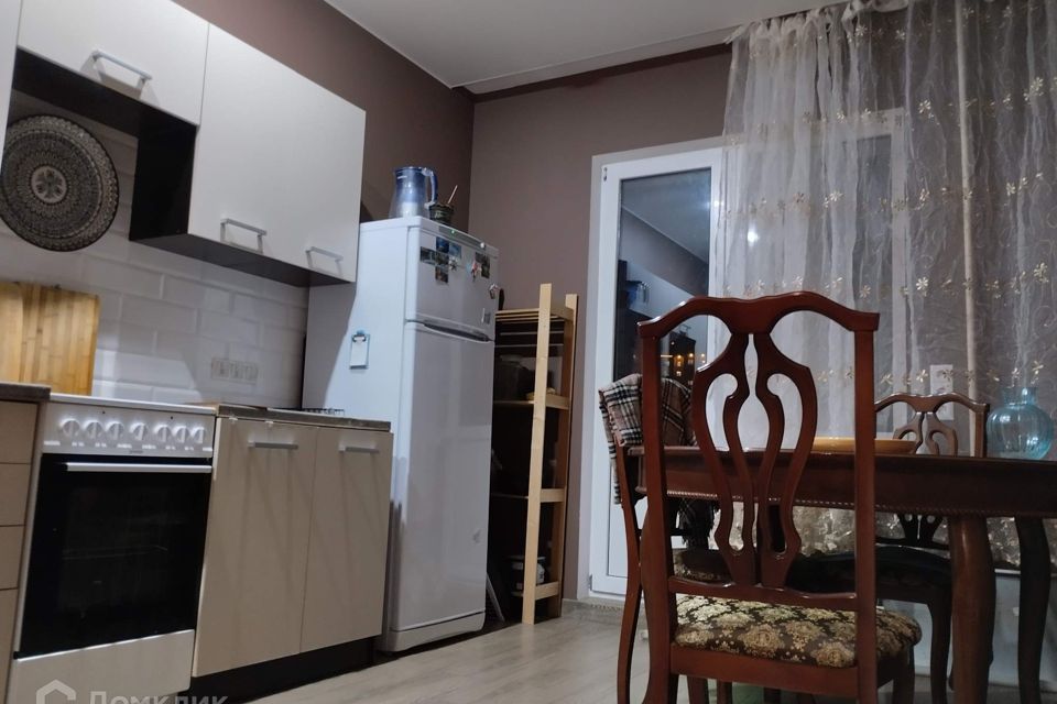 Сдаётся 2-комнатная квартира, 67 м²