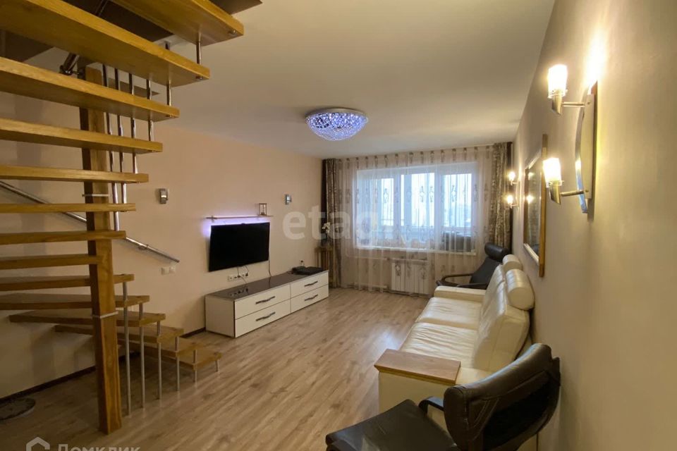 Продаётся 3-комнатная квартира, 95.3 м²