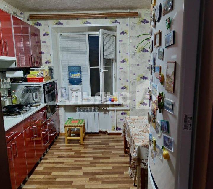 Продаётся 3-комнатная квартира, 60 м²