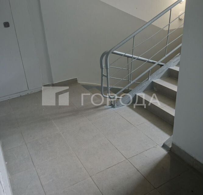 Продаётся 4-комнатная квартира, 70.5 м²