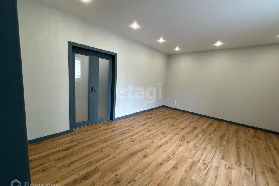 Продаётся 3-комнатная квартира, 97 м²