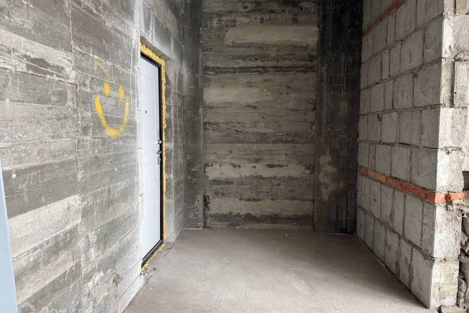 Продаётся 2-комнатная квартира, 83.7 м²