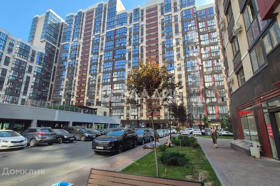Продаётся 3-комнатная квартира, 71.4 м²